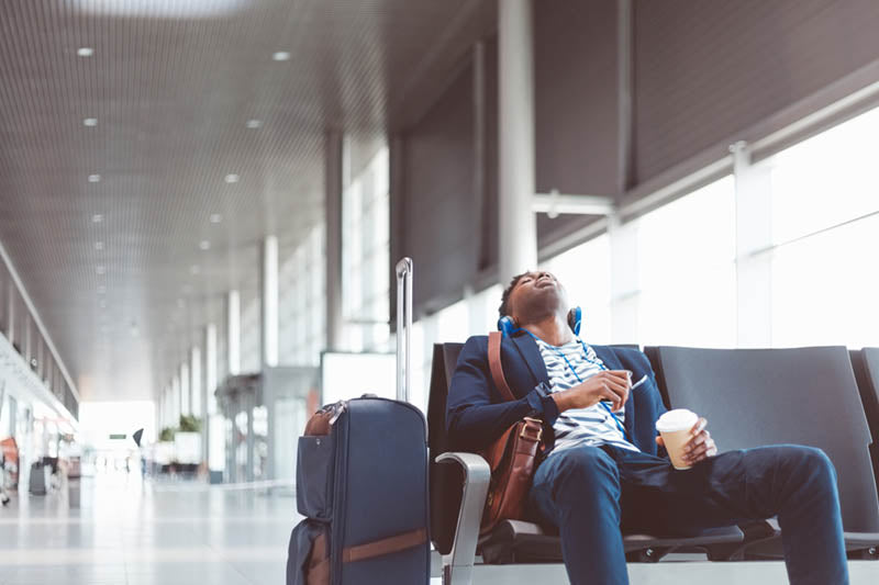 How to Avoid Jet Lag (2026)